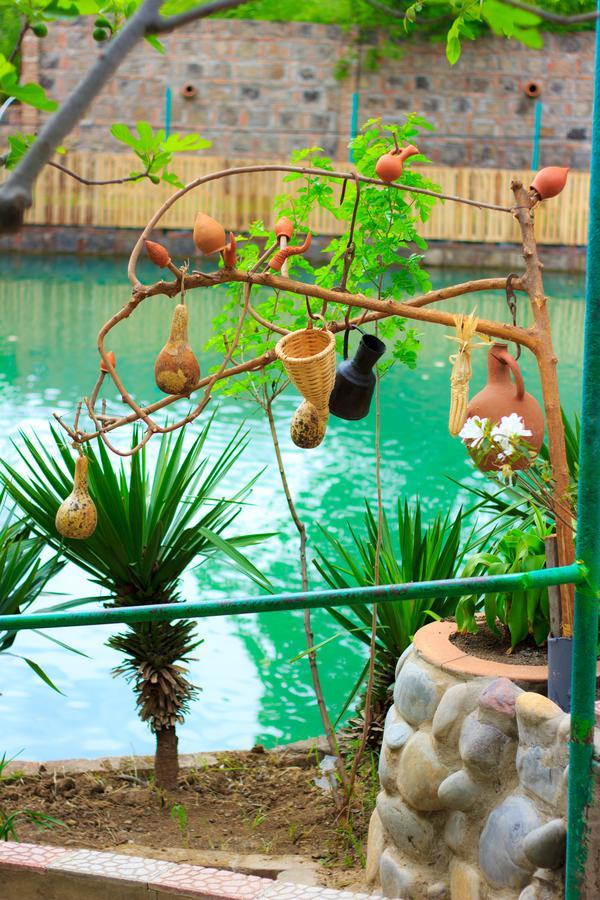 Amiran'S Lake Hotel Tbilisi ภายนอก รูปภาพ