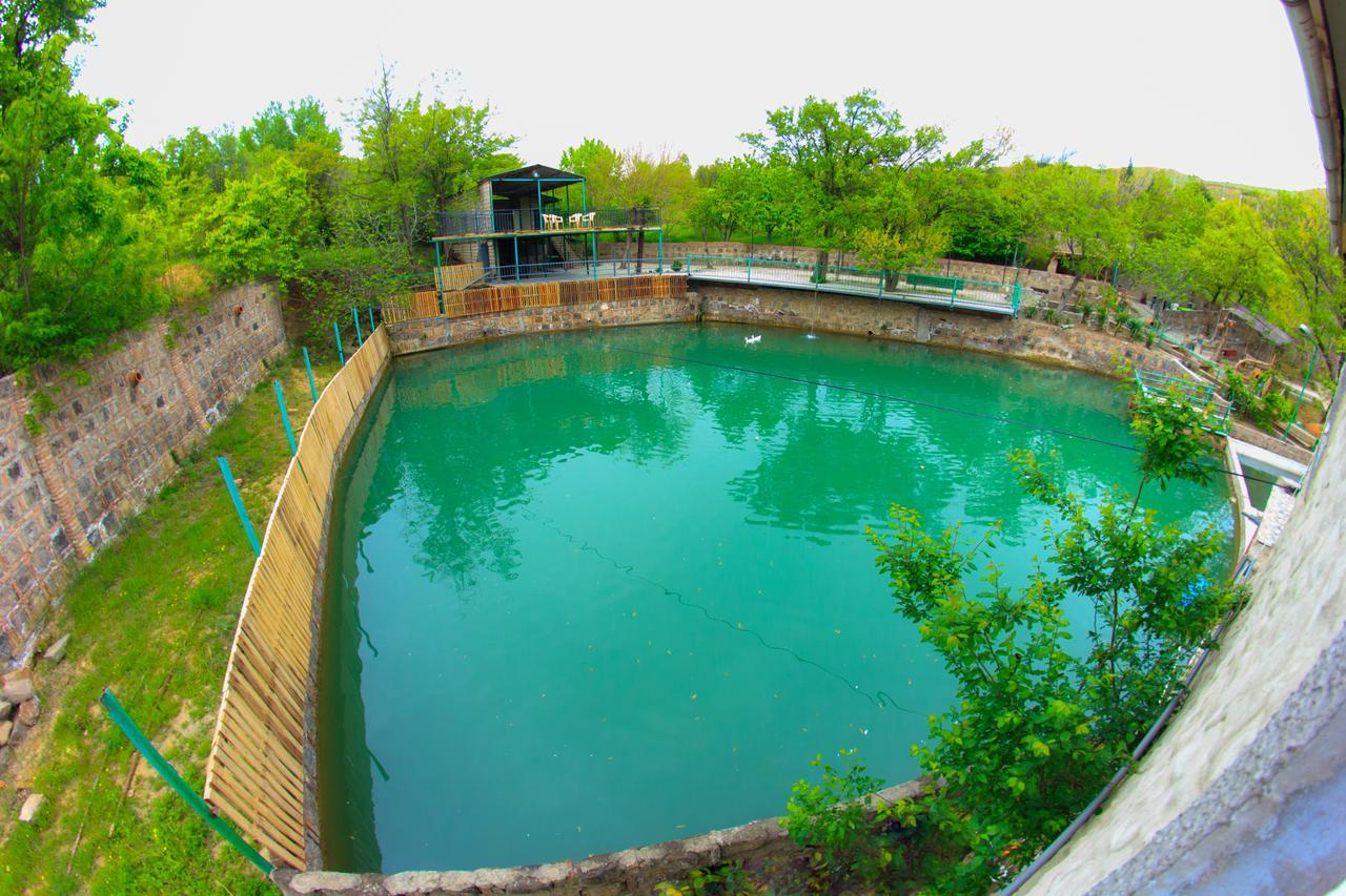 Amiran'S Lake Hotel Tbilisi ภายนอก รูปภาพ