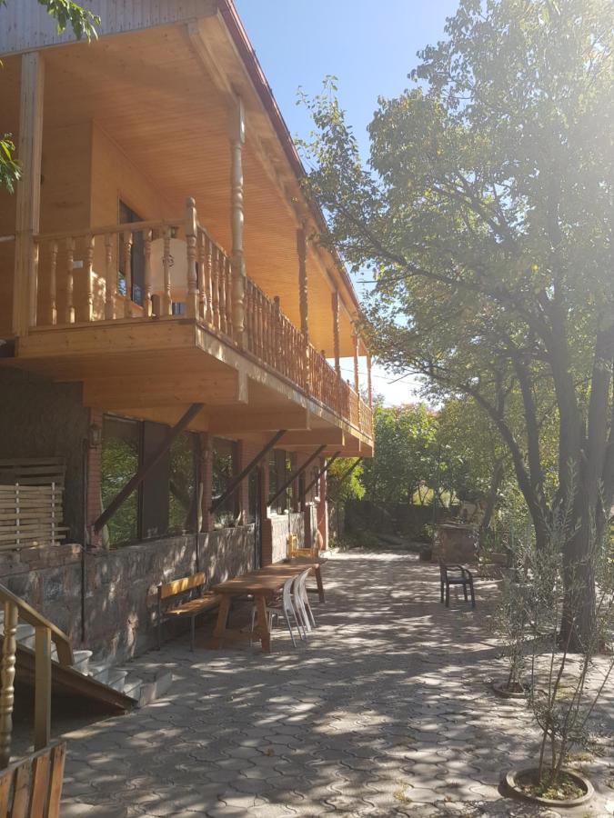 Amiran'S Lake Hotel Tbilisi ภายนอก รูปภาพ