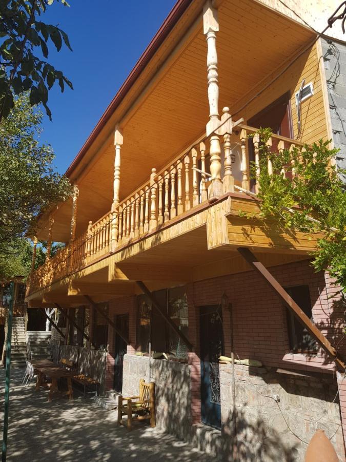 Amiran'S Lake Hotel Tbilisi ภายนอก รูปภาพ